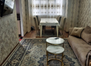 Satılır 3 otaqlı 70 m2 köhnə tikili 8 km