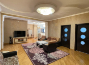 Satılır 4 otaqlı 160 m2 yeni tikili 20 yanvar m.