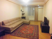 Satılır 2 otaqlı 90 m2 yeni tikili Nizami m.