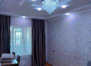 Satılır 4 otaqlı 110 m2 köhnə tikili Yeni Yasamal