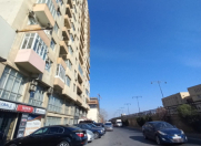 İcarəyə verilir 5 otaqlı 250 m2 obyekt 8 Noyabr m.