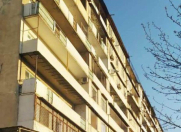 Satılır 2 otaqlı 60 m2 köhnə tikili 8 km