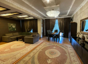 Satılır 3 otaqlı 157 m2 yeni tikili Badamdar