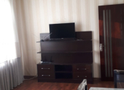 İcarəyə verilir 2 otaqlı 50 m2 köhnə tikili Neftçilər m.