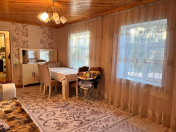 Satılır 6 otaqlı 130 m2 həyət evi Binə