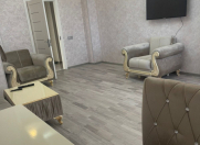 İcarəyə verilir 2 otaqlı 90 m2 yeni tikili Şah İsmayıl Xətai m.