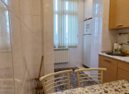 Satılır 2 otaqlı 60 m2 köhnə tikili Elmlər Akademiyası m.