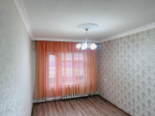 Satılır 2 otaqlı 60 m2 köhnə tikili Əhmədli