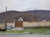 İcarəyə verilir 3 otaqlı 100 m2 həyət evi Oğuz