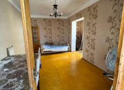 Satılır 2 otaqlı 60 m2 köhnə tikili Xalqlar Dostluğu m.