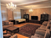 Satılır 5 otaqlı 120 m2 köhnə tikili Əhmədli