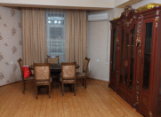 İcarəyə verilir 2 otaqlı 70 m2 yeni tikili Neftçilər m.