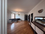 Satılır 6 otaqlı 190 m2 həyət evi Yeni Yasamal
