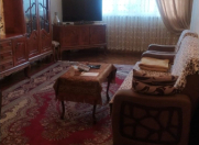 İcarəyə verilir 2 otaqlı 70 m2 köhnə tikili Sahil m.