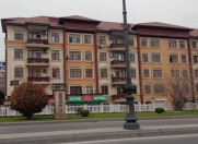 Satılır 2 otaqlı 55 m2 köhnə tikili Zərifə Əliyeva adına park