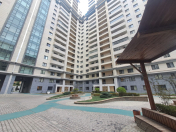 Satılır 4 otaqlı 296 m2 yeni tikili Elmlər Akademiyası m.