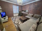 Satılır 3 otaqlı 70 m2 həyət evi Əmircan