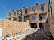 Satılır 4 otaqlı 160 m2 həyət evi Masazır
