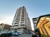 Satılır 2 otaqlı 97 m2 yeni tikili Nəriman Nərimanov m.