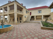 Satılır 14 otaqlı 450 m2 bağ evi Novxanı