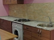 İcarəyə verilir 2 otaqlı 50 m2 həyət evi Binə