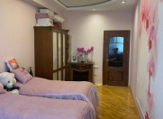 Satılır 4 otaqlı 160 m2 yeni tikili Nəriman Nərimanov m.