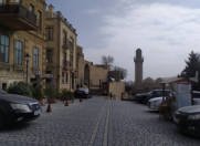 Satılır 3 otaqlı 60 m2 köhnə tikili İçəri Şəhər m.