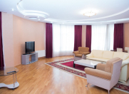 İcarəyə verilir 4 otaqlı 180 m2 yeni tikili Sirk