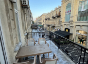 İcarəyə verilir 2 otaqlı 70 m2 köhnə tikili ISR Plaza