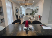 Satılır 3 otaqlı 120 m2 yeni tikili Ağ şəhər