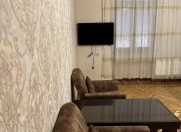 İcarəyə verilir 3 otaqlı 100 m2 köhnə tikili Nəriman Nərimanov parkı