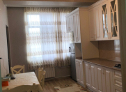 İcarəyə verilir 2 otaqlı 80 m2 yeni tikili ABŞ səfirliyi