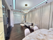 Satılır 4 otaqlı 180 m2 yeni tikili Şah İsmayıl Xətai m.