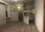 İcarəyə verilir 4 otaqlı 100 m2 ofis 28 May m.