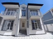 Satılır 4 otaqlı 160 m2 həyət evi Masazır