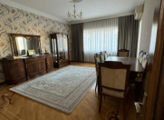 Satılır 4 otaqlı 140 m2 yeni tikili Elmlər Akademiyası m.