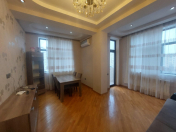 İcarəyə verilir 2 otaqlı 80 m2 yeni tikili Memar Əcəmi m.