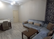 Satılır 2 otaqlı 70 m2 yeni tikili Elmlər Akademiyası m.