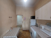 İcarəyə verilir 2 otaqlı 45 m2 köhnə tikili Sahil m.