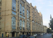 Satılır 3 otaqlı 150 m2 yeni tikili Nizami m.