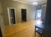 Satılır 4 otaqlı 88.3 m2 köhnə tikili Xalqlar Dostluğu m.