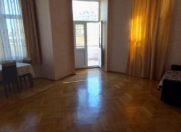Satılır 3 otaqlı 97 m2 köhnə tikili İçəri Şəhər m.