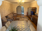 Satılır 3 otaqlı 70 m2 köhnə tikili Neftçilər m.