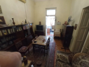 Satılır 2 otaqlı 55 m2 köhnə tikili Sahil m.