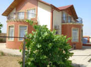 İcarəyə verilir 4 otaqlı 220 m2 bağ evi Kürdəxanı