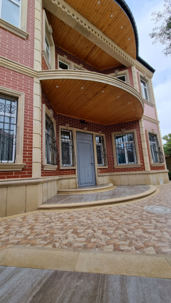 Satılır 6 otaqlı 200 m2 həyət evi Zığ