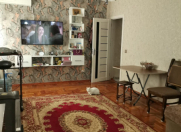 Satılır 4 otaqlı 115 m2 köhnə tikili Qara Qarayev m.