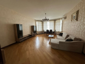 Satılır 3 otaqlı 140 m2 yeni tikili Koroğlu m.