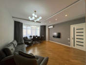 İcarəyə verilir 3 otaqlı 130 m2 yeni tikili Sahil m.