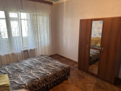 İcarəyə verilir 2 otaqlı 70 m2 köhnə tikili 9 mkr